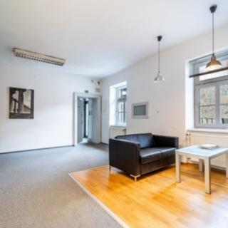 Pronájem kanceláře 78 m² Brno