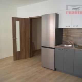 Pronájem bytu 1+kk, garsoniery 34 m² Brno