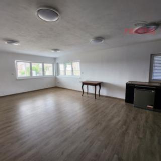 Pronájem bytu 3+kk 88 m² Brno