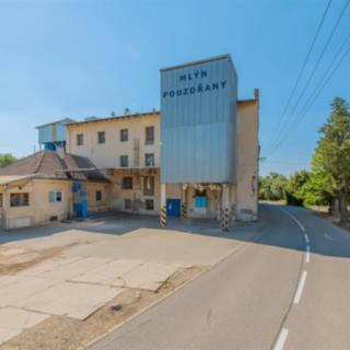 Prodej výrobního objektu 6 000 m² Pouzdřany, U Mlýna