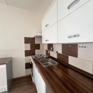 Pronájem bytu 1+1 36 m² Jirkov, Studentská