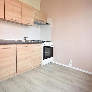 Pronájem bytu 2+1 56 m² Kadaň, Chomutovská