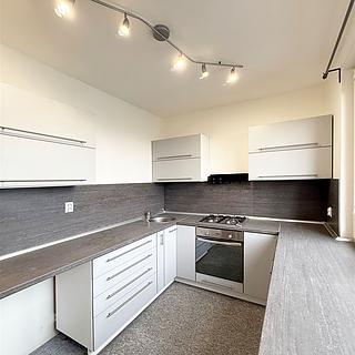 Pronájem bytu 2+1 61 m² Kadaň, Chomutovská