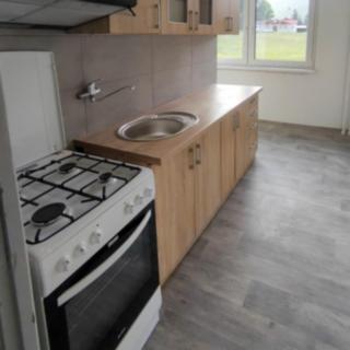 Pronájem bytu 3+1 68 m² Klášterec nad Ohří, Na Vyhlídce