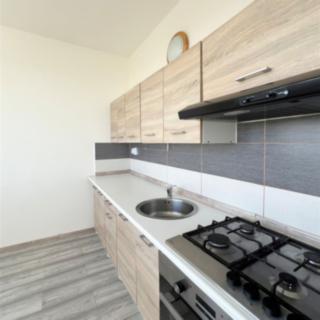 Pronájem bytu 2+1 59 m² Chomutov, Kamenný vrch