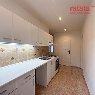 Pronájem bytu 3+1 66 m&sup2; Klášterec nad Ohří