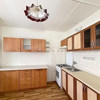 Pronájem bytu 1+1 39 m&sup2; Jirkov