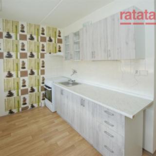 Pronájem bytu 2+1 51 m² Chomutov, Zahradní