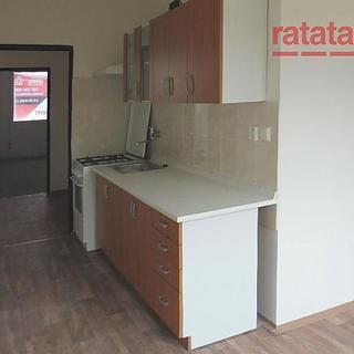 Pronájem bytu 2+1 58 m&sup2; Chomutov