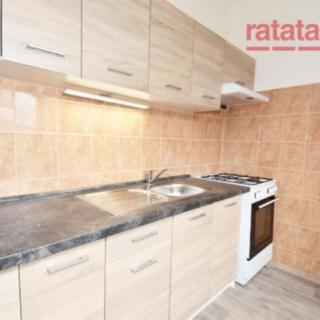 Pronájem bytu 2+1 56 m² Klášterec nad Ohří