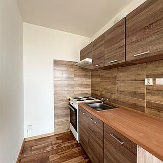 Pronájem bytu 2+kk 40 m² Most