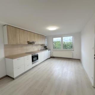 Pronájem bytu 2+kk 40 m² Litoměřice Předměstí, Žernosecká