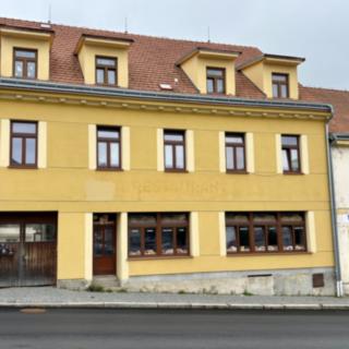 Pronájem restaurace 254 m² Pacov, nám. Svobody