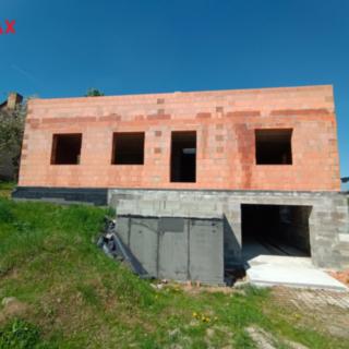 Prodej rodinného domu 195 m² Lukavec