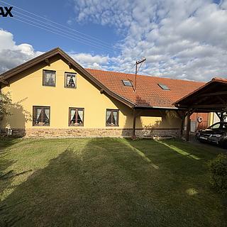 Prodej rodinného domu 364 m² Pelhřimov Vlásenice