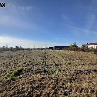 Prodej komerčního pozemku 5166 m&sup2; Telnice