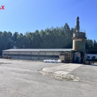 Pronájem výrobního objektu 1100 m² Olešná