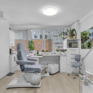 Pronájem kanceláře 30 m² Hradec Králové, Akademika Heyrovského