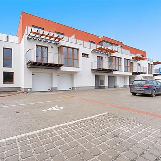 Prodej bytu 3+kk 77 m² Hradec Králové Svobodné Dvory, K Meteoru