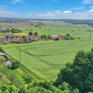 Prodej stavební parcely 4 850 m² Žáravice
