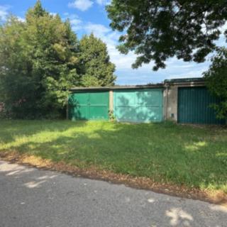 Prodej garáže 19 m² Hradec Králové, Piletická