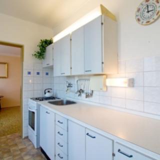 Pronájem bytu 2+1 59 m² Hradec Králové Pražské Předměstí, Baarova