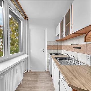 Pronájem bytu 3+1 63 m² Hradec Králové