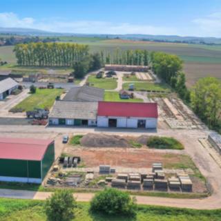 Prodej výrobního objektu 3000 m² Jasenná