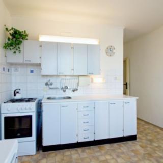 Pronájem bytu 2+1 59 m² Hradec Králové