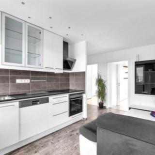 Pronájem bytu 3+kk 55 m² Hradec Králové