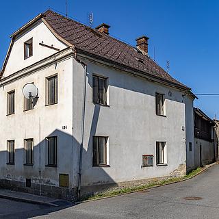 Prodej rodinného domu 500 m² Cvikov I, Československé armády