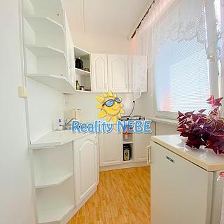 Pronájem bytu 1+1 30 m² Praha