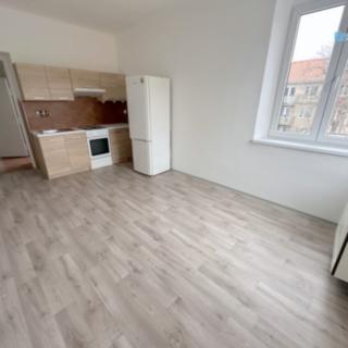 Pronájem bytu 3+kk 98 m² Praha Michle, Na úlehli
