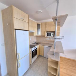 Pronájem bytu 2+kk 50 m² Praha