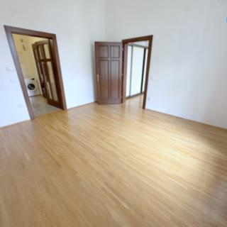 Pronájem bytu 2+1 50 m² Praha