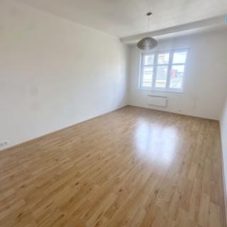Pronájem bytu 1+kk, garsoniery 31 m² Praha