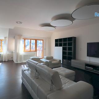 Pronájem bytu 3+kk 200 m&sup2; Praha