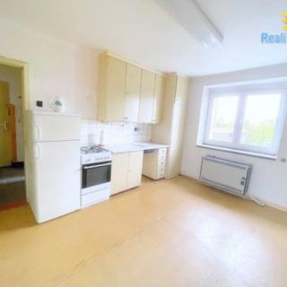 Pronájem bytu 2+1 53 m² Kladno