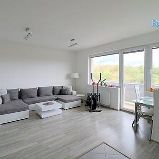 Pronájem bytu 3+kk 94 m&sup2; Praha