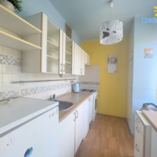 Pronájem bytu 2+1 50 m² Praha Modřany, Modřanská