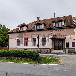 Prodej rodinného domu 432 m² Ražice