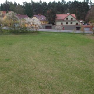 Prodej stavební parcely 1398 m² Vyžlovka