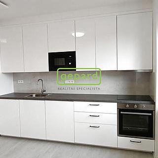 Pronájem bytu 2+kk 36 m² Brno Černá Pole, Durďákova