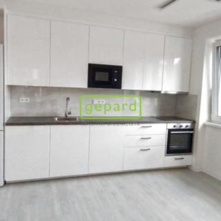 Pronájem bytu 2+kk 35 m² Brno