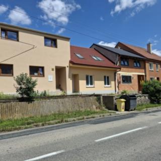 Prodej rodinného domu 239 m² Měnín