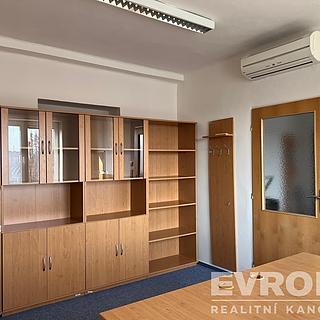 Pronájem kanceláře 15 m&sup2; Olomouc