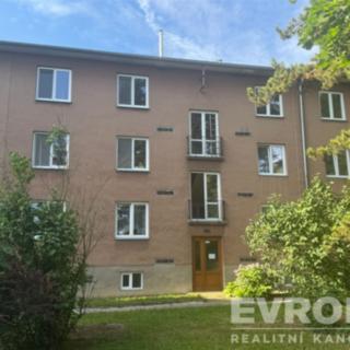 Pronájem bytu 2+1 54 m² Olomouc