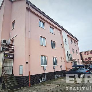 Pronájem kanceláře 27 m² Olomouc Hodolany, Tovární