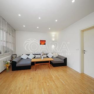 Prodej bytu 3+1 60 m² Brno Starý Lískovec, Dunajská