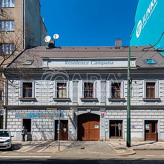 Pronájem bytu 2+kk 62 m² Praha Karlín, Sokolovská